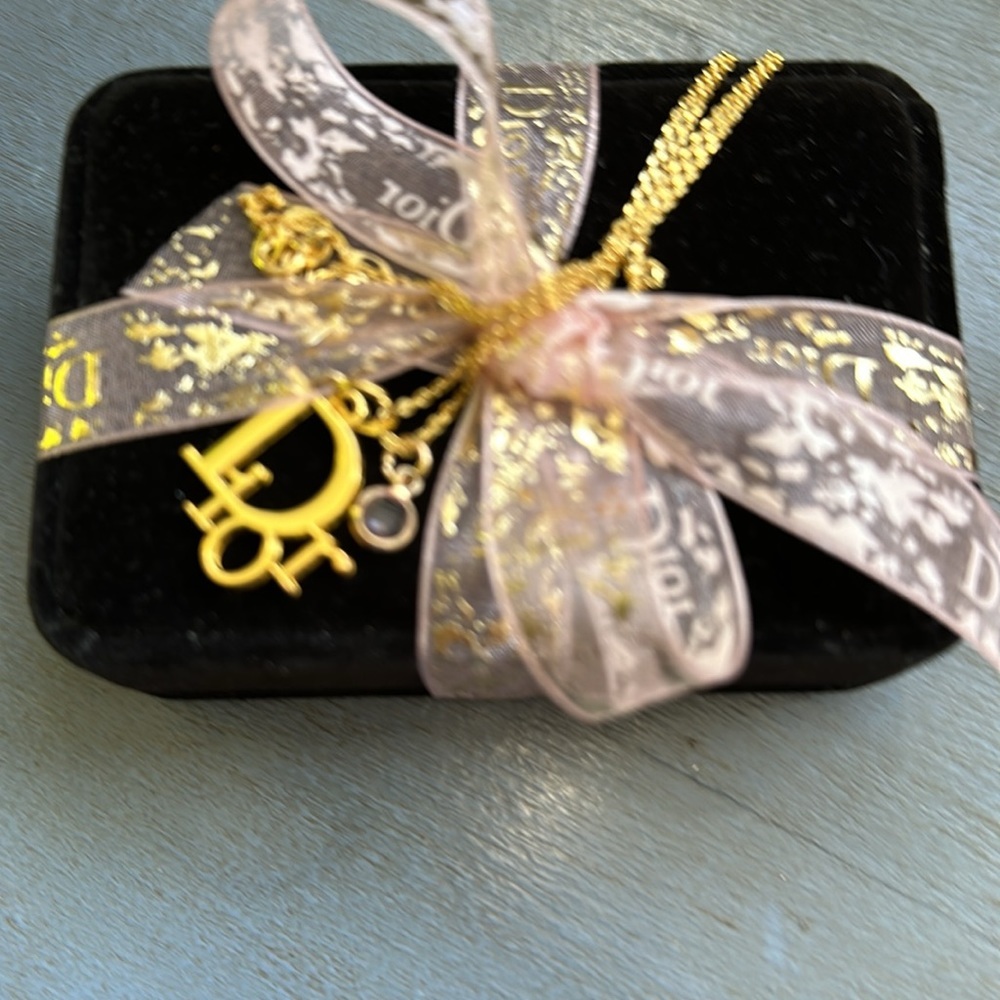 Dior Gold Tone Zipper Pull Charm. With 22k Plated Unbranded Chain - Picture 6 of 6